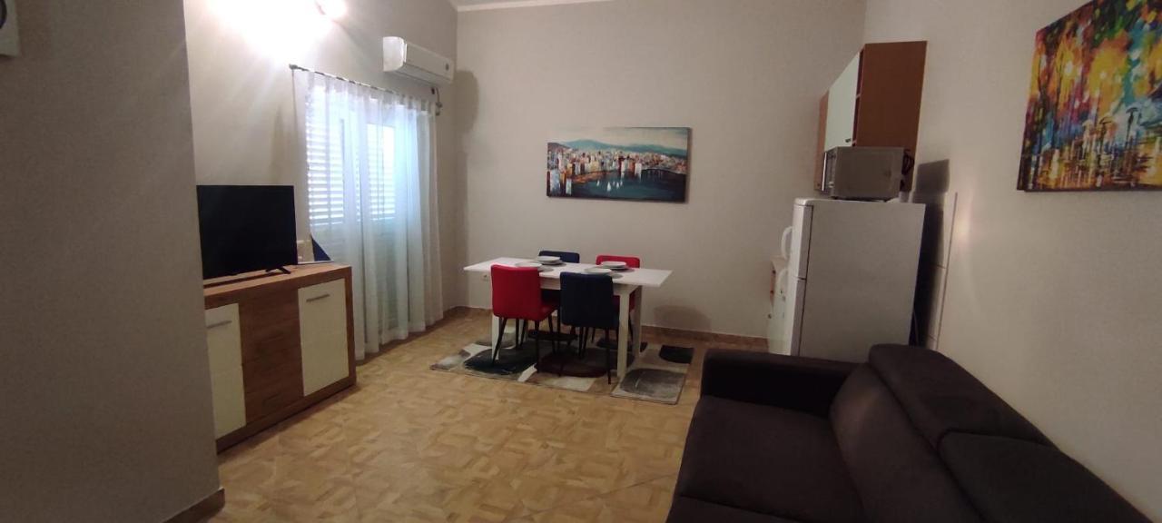 Apartmani Vugec Vir Bagian luar foto